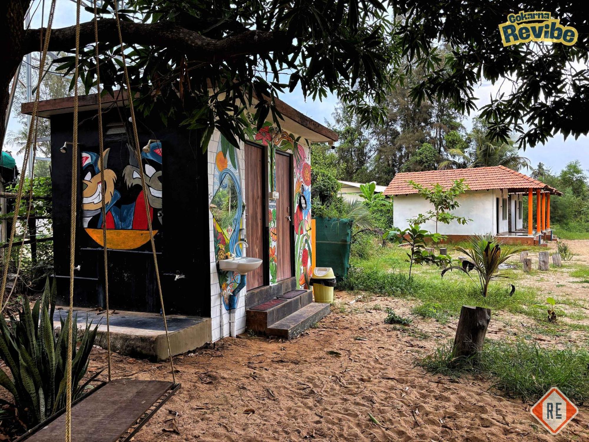 Revibe Beach Hostel Gokarna Gokarna  Extérieur photo